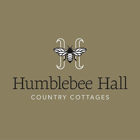 The Treehouse At Humblebee Hall Worcester Exterior foto